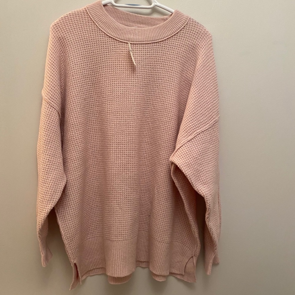 NWT Aerie over sized sweater in pale pink